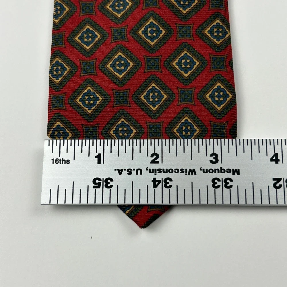 Vintage Brooks Brothers Makers and Merchants Burgundy Geometric Silk‎ Tie USA